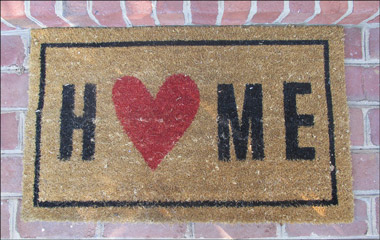 This college fundraising idea is a perfect way to raise funds while making a dorm room feel a little more like home.
