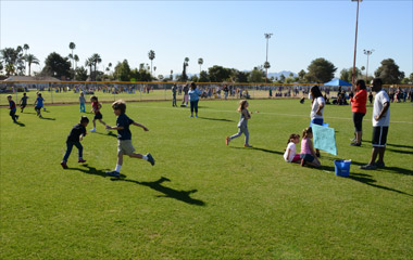 Perfect for late spring, a field day is a school fundraising idea that lets elementary school students be active and carefree!